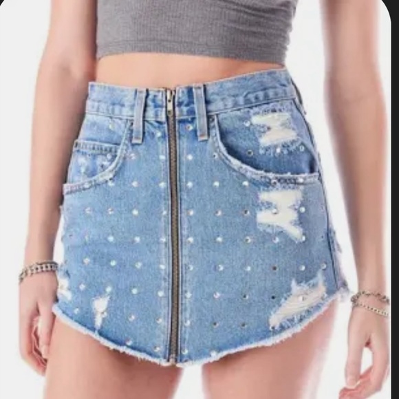 LF Caesar denim skirt - Picture 1 of 1
